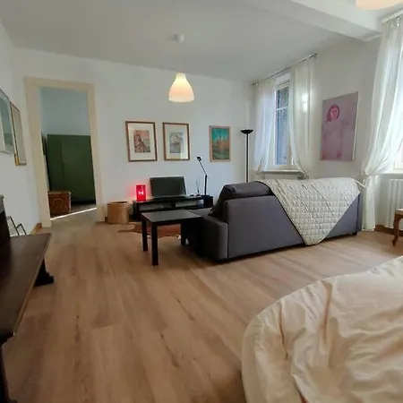 Centro Storico Privata Con Giardino